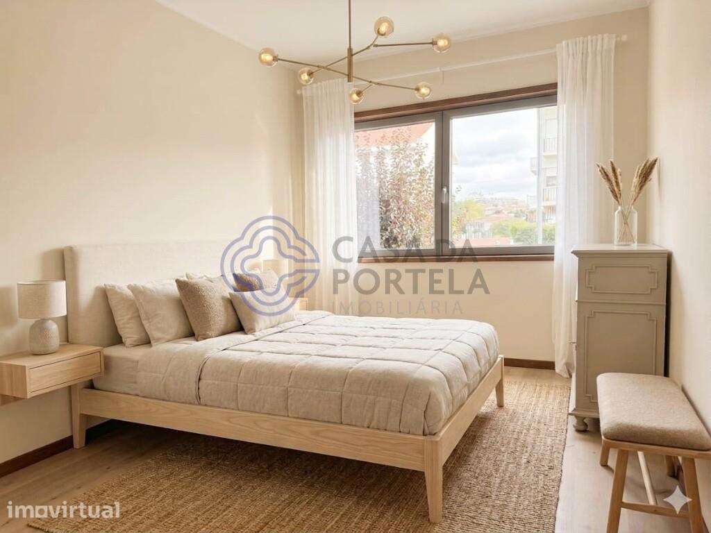 Apartamento T4 junto ao Metro de Salgueiros | Paranhos | Porto