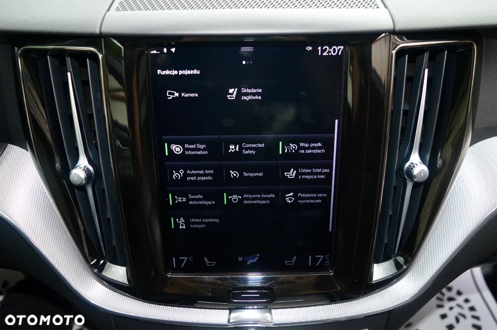 Volvo XC 60 B4 D AWD Geartronic RDesign - 34