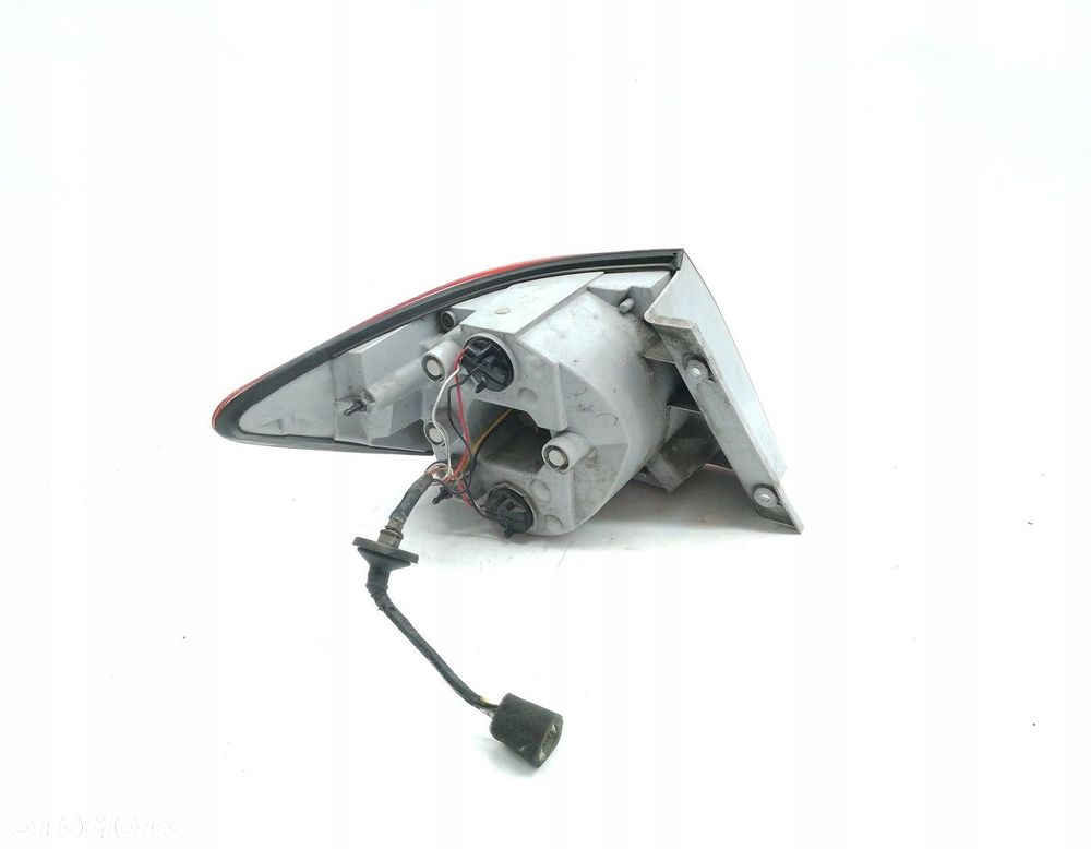 LAMPA PRAWA TYLNA CHEVROLET EPICA 2.0 AF7A10 - 2