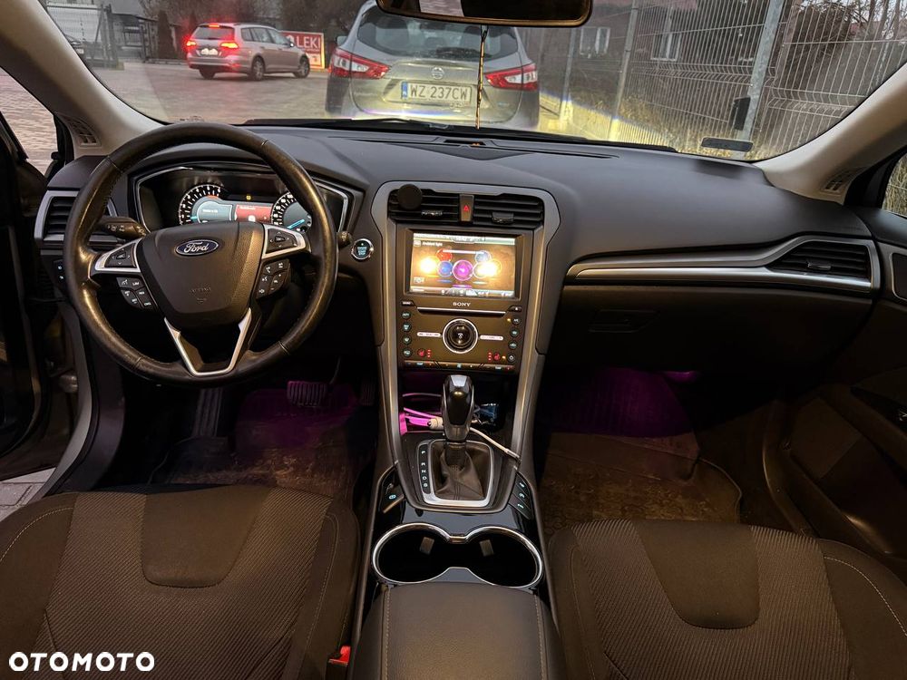 Ford Mondeo Vignale 2.0 TDCi PowerShift - 25