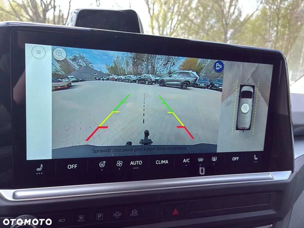 Volkswagen Caravelle - 34