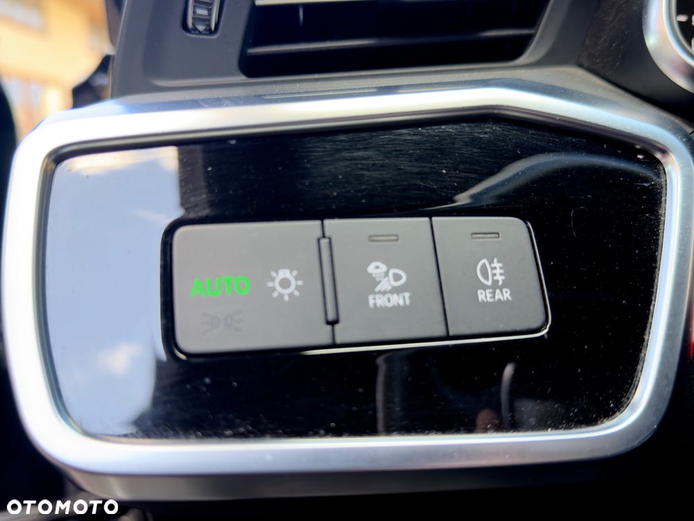 Audi A6 Avant 3.0 TDI Quattro S tronic - 32