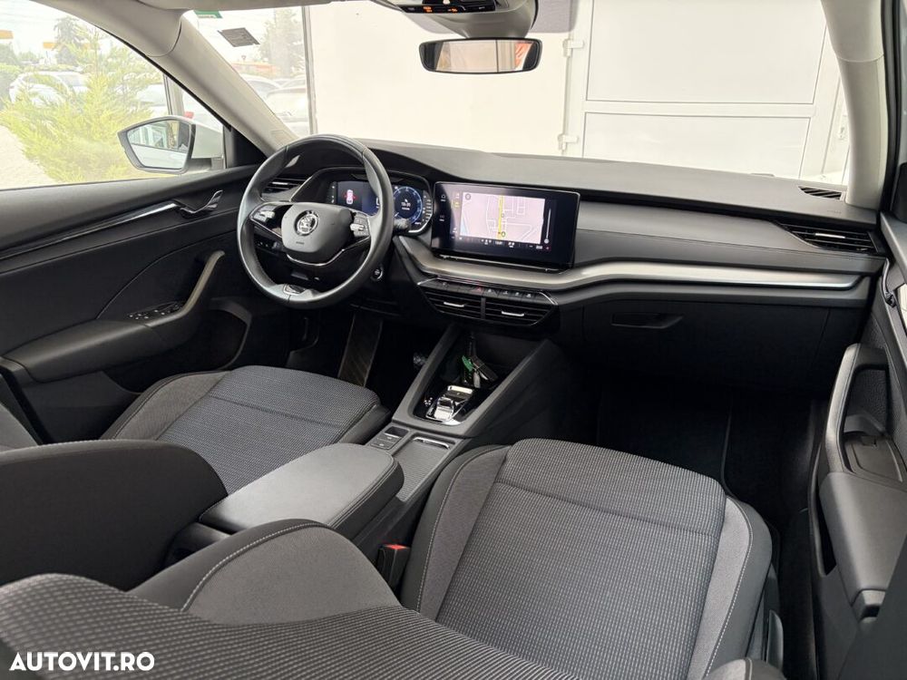 Skoda Octavia 2.0 TDI DSG Style - 11