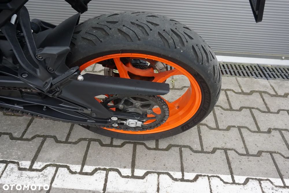 KTM Duke - 16