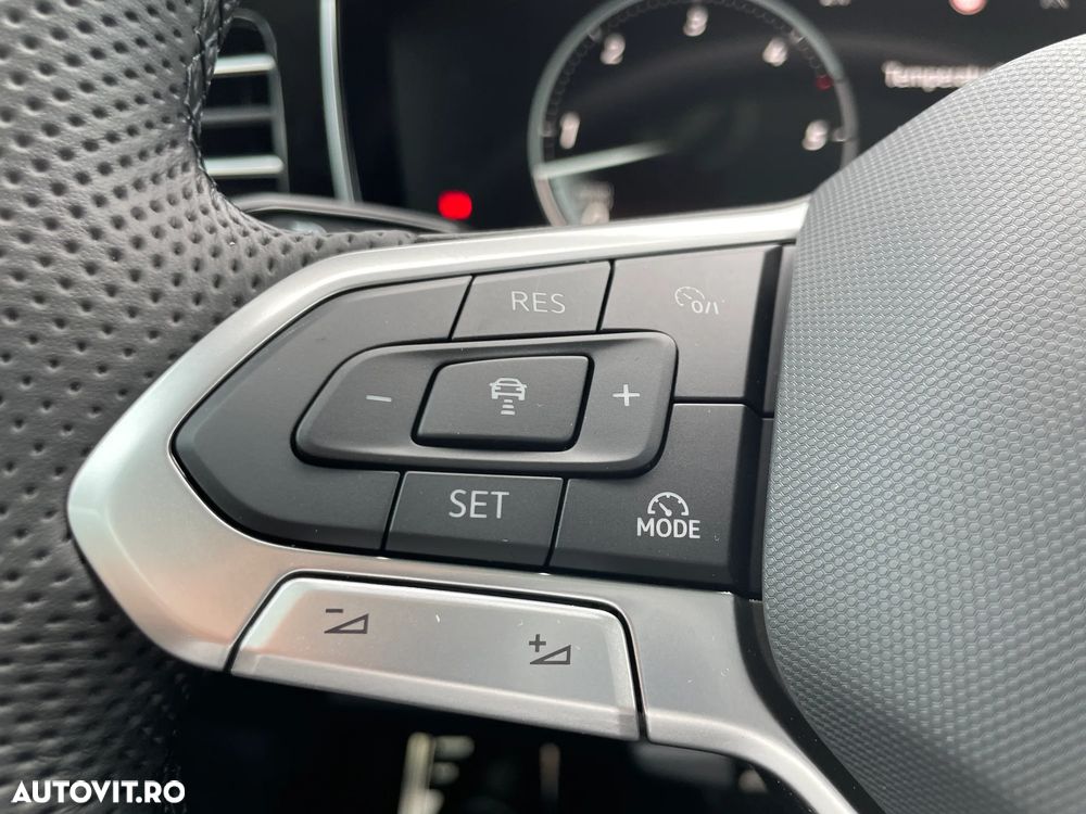 Volkswagen Touareg V6 TDI SCR 4Motion Aut. R-Line FINAL EDITION - 28
