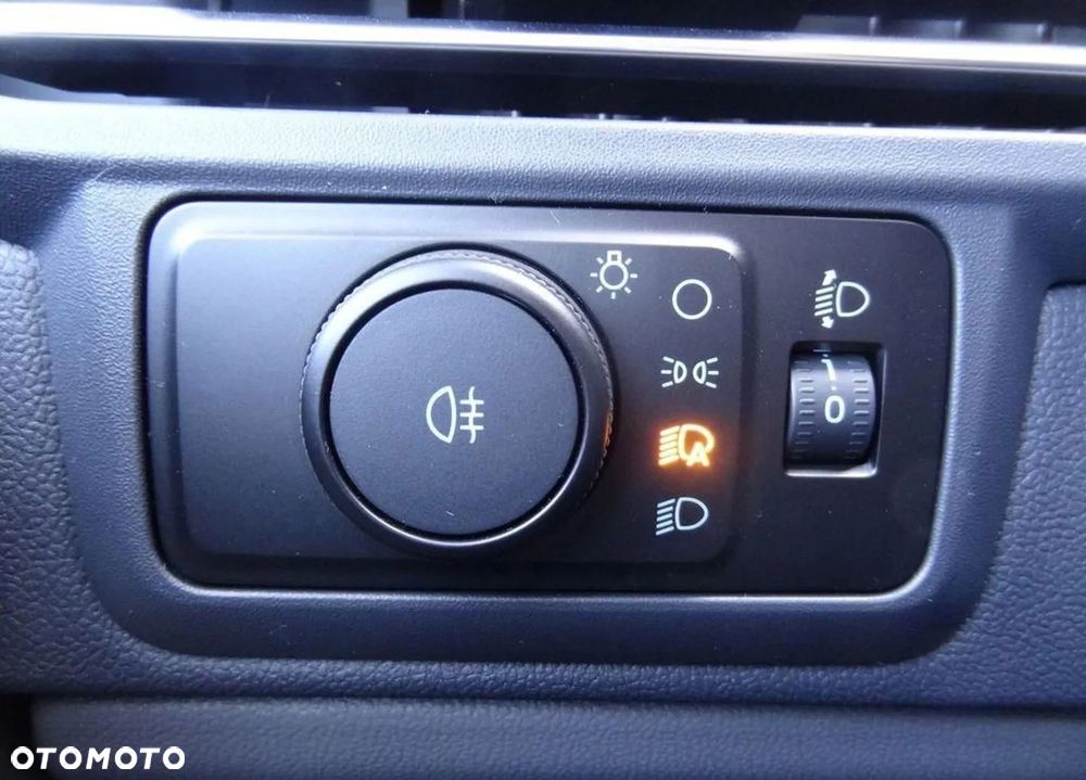 Ford Transit Custom Kombi 320 L2H1 Limited M1 - 11