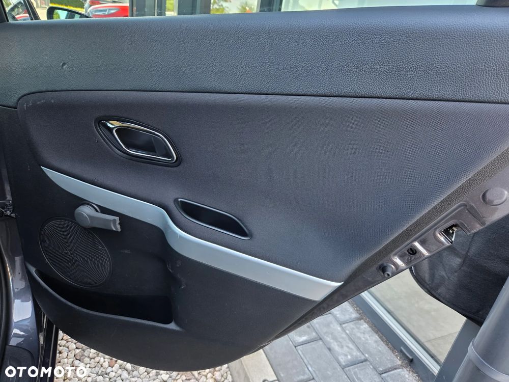 Kia Ceed 1.6 CRDi M - 12