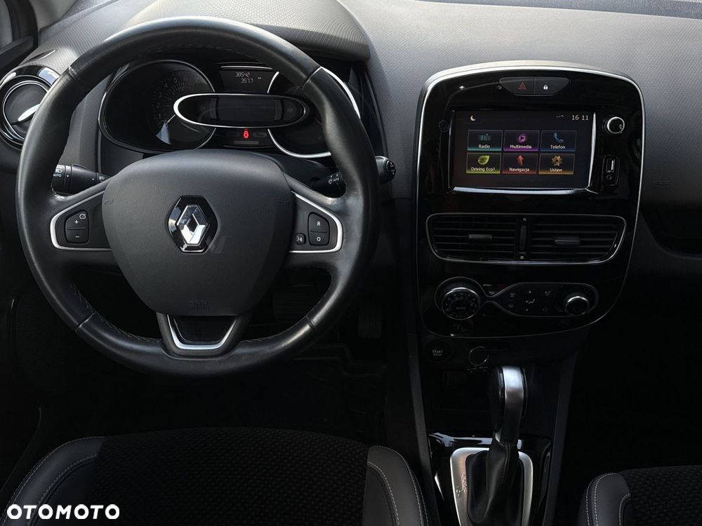 Renault Clio - 17
