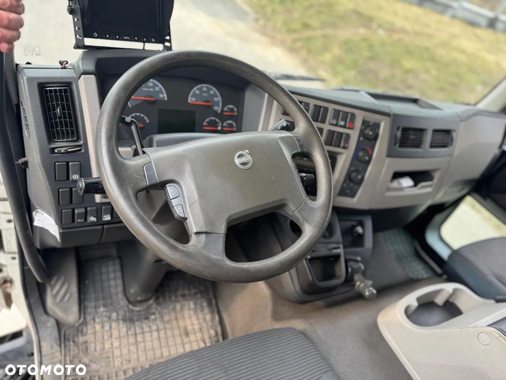 Volvo FL - 10