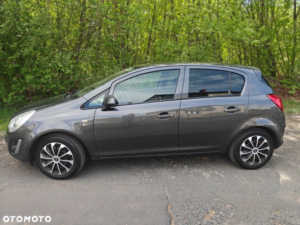 Opel Corsa - 12