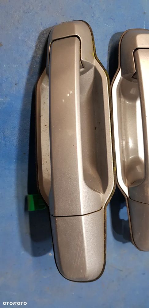 Kia Sorento I 2.5 Klamka Drzwi Tył - 2