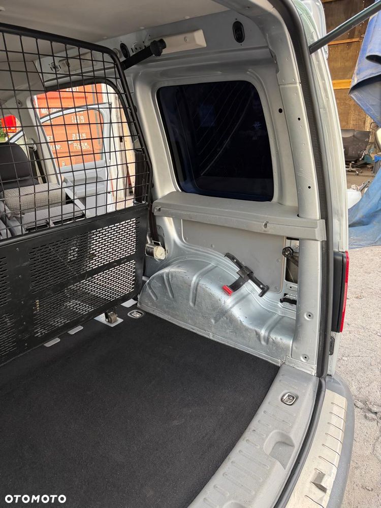 Volkswagen Caddy Life Mixt - 19