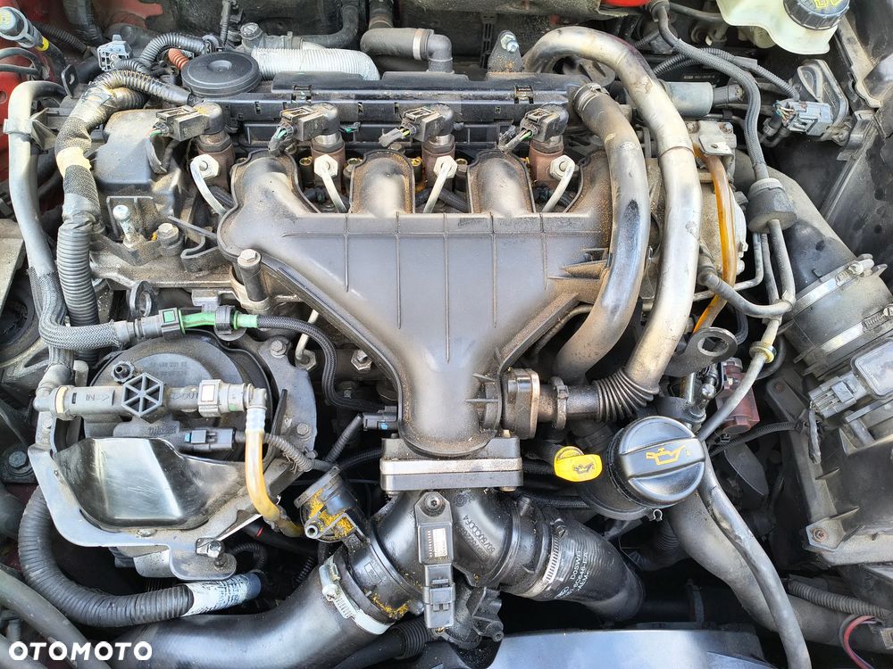 Volvo V50 - 25