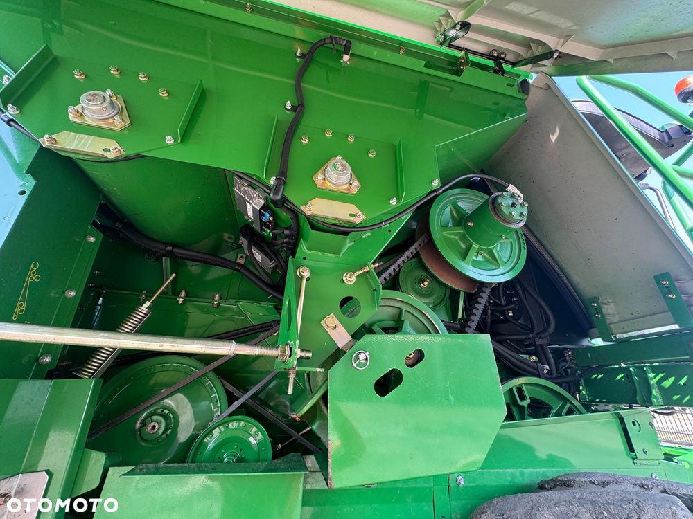 John Deere W540 - 16