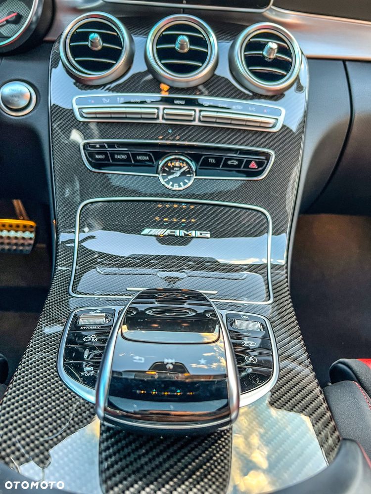 Mercedes-Benz Klasa C AMG 63 AMG Speedshift 7G-MCT - 7