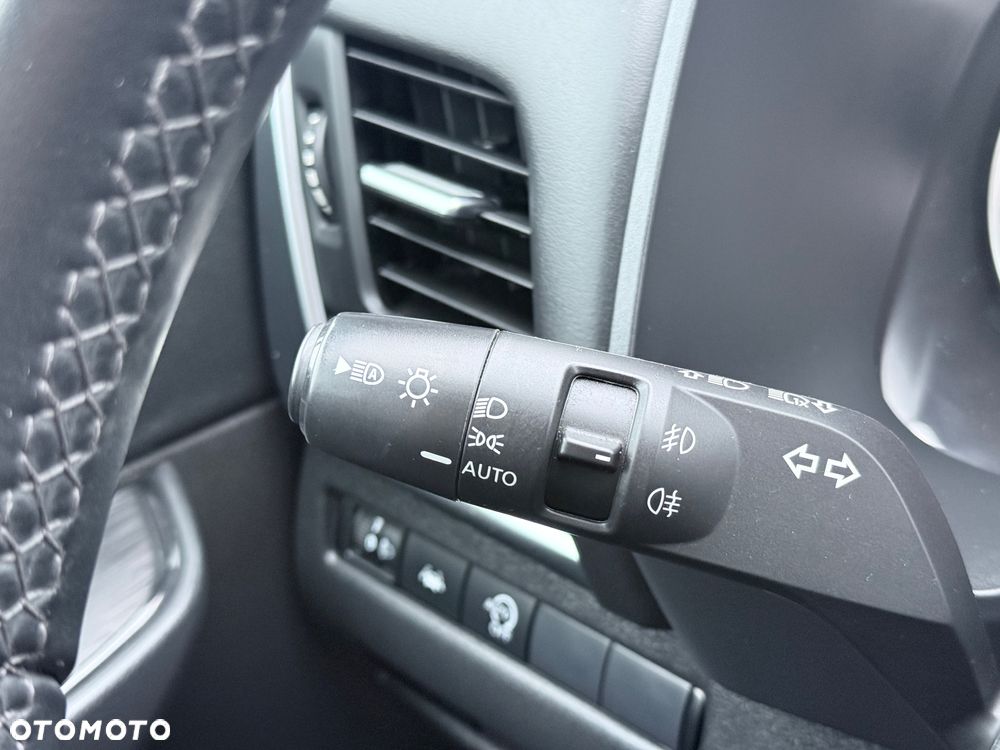 Nissan Qashqai 1.3 DIG-T MHEV Xtronic N-Connecta - 25