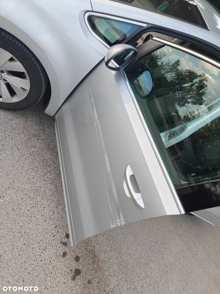 Volkswagen Sharan 2.0 TDI Comfortline - 17