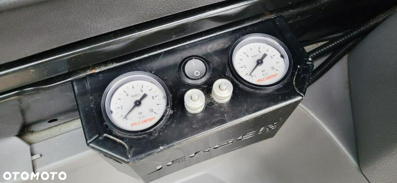 Volkswagen Crafter - 14