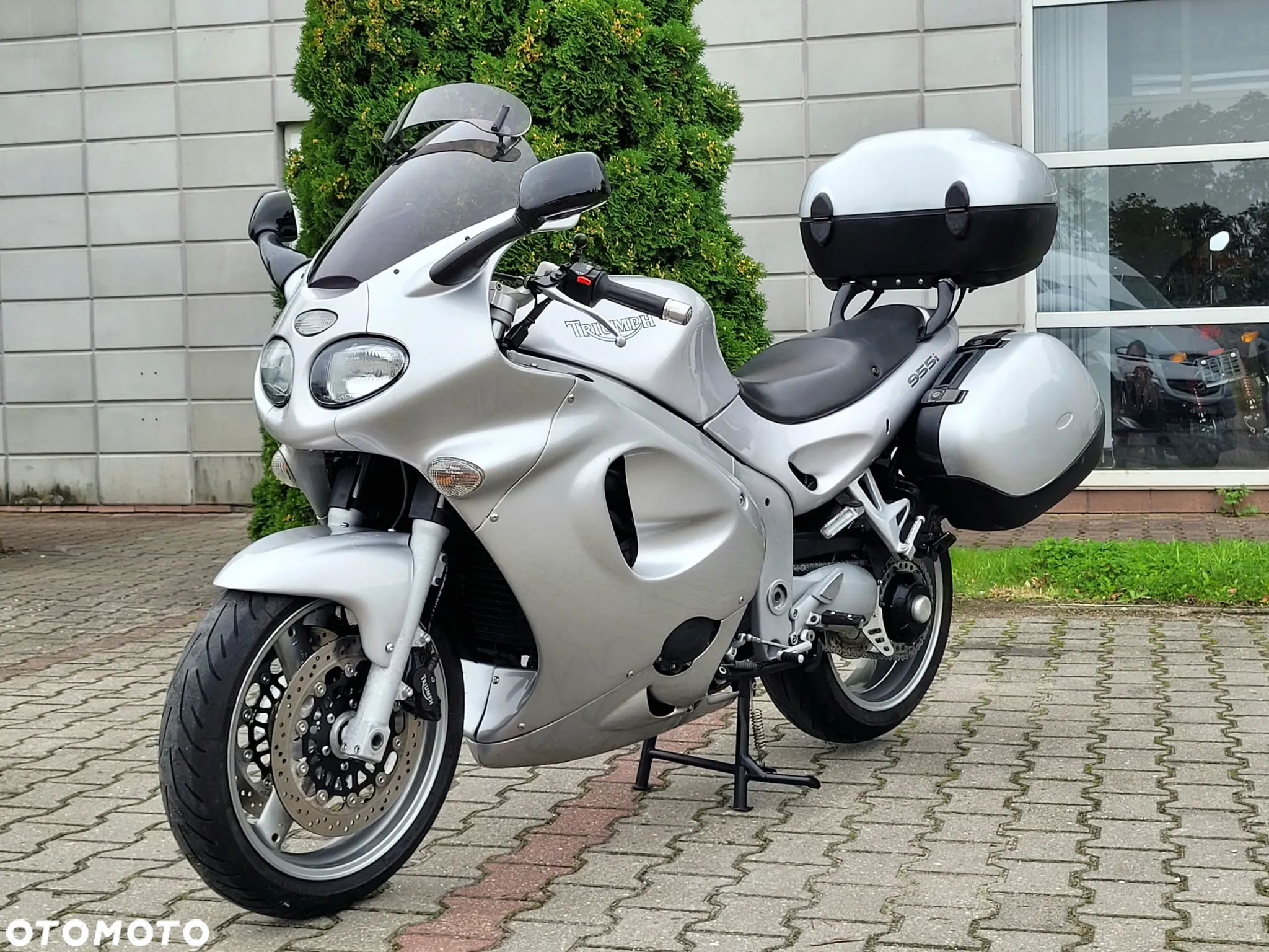 Triumph Sprint - 9