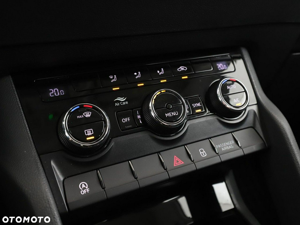 Skoda Karoq - 27