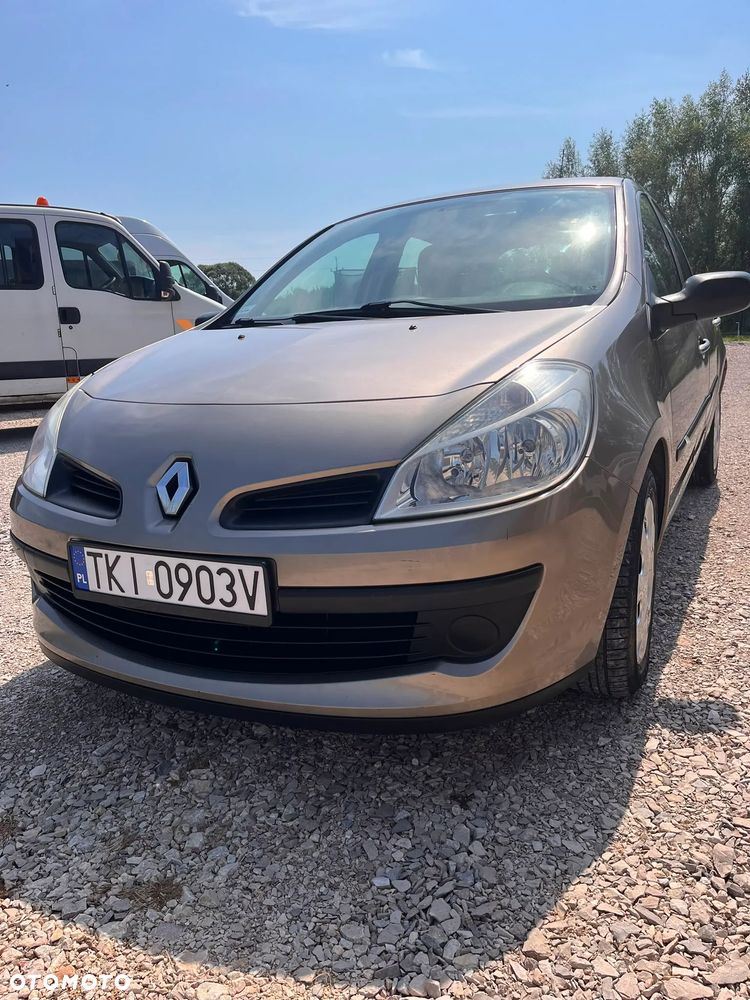 Renault Clio 1.5 dCi Authentique - 3