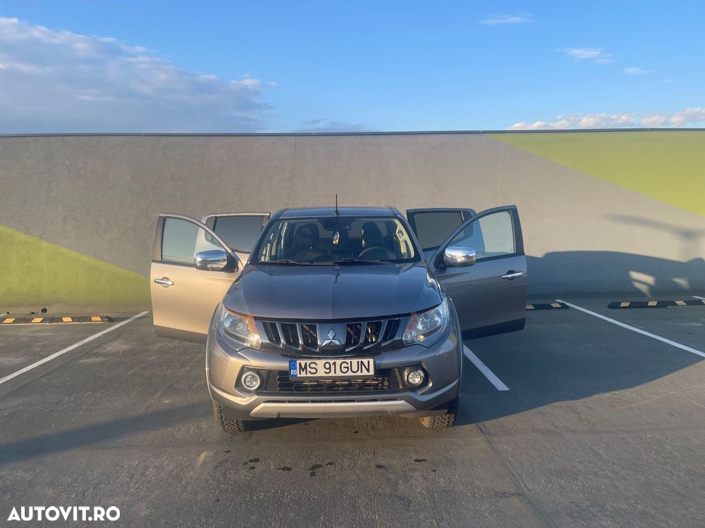 Mitsubishi L200 - 2