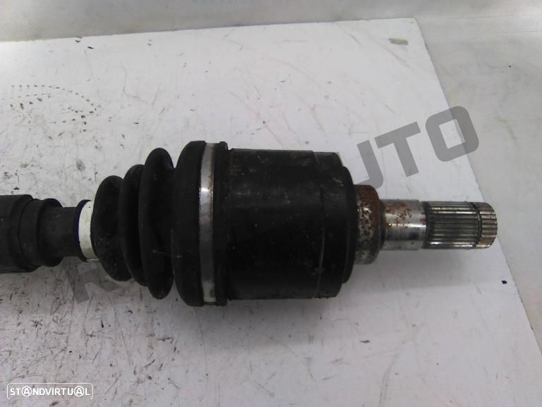 Transmissão Frente Esquerda  Mazda Mazda6 I [2002_2008] 2.0 - 3