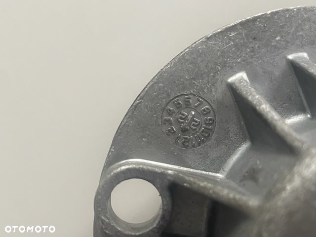 John Deere - Pompa paliwa zasilająca RE539767 - 1