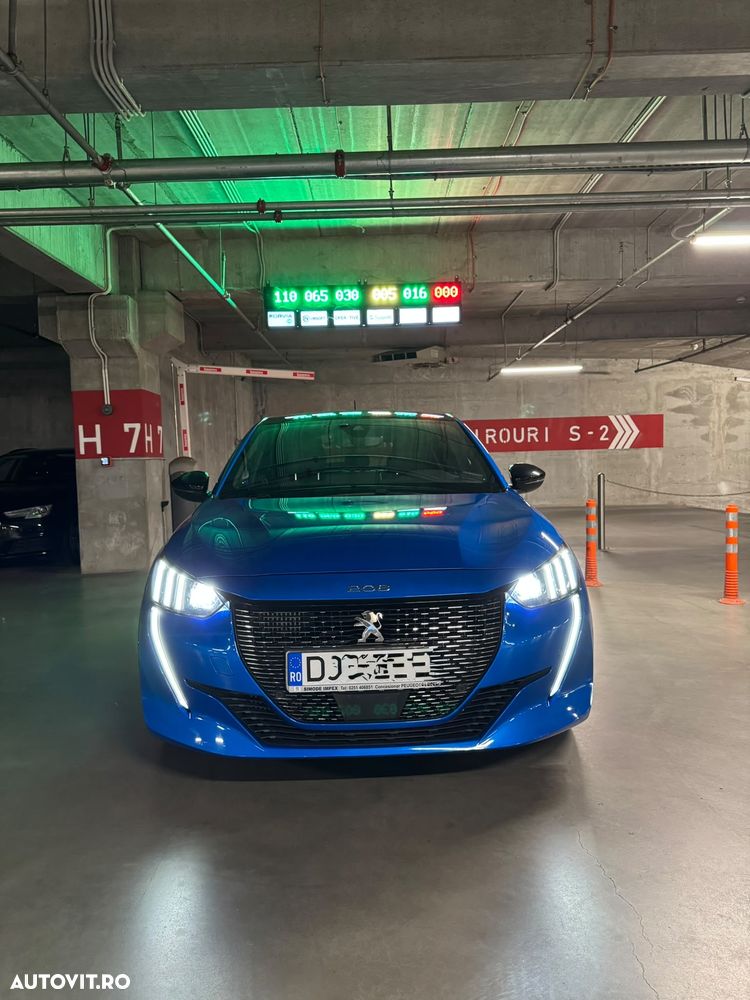 Peugeot 208 1.2 L PureTech STT EAT8 GT Line - 24