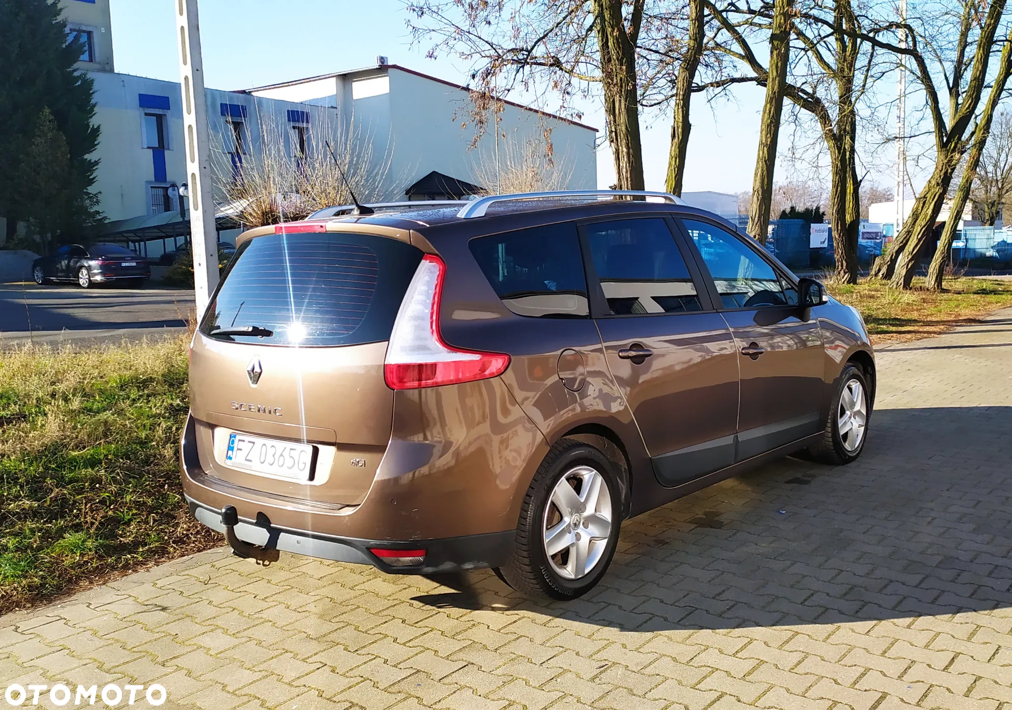 Renault Grand Scenic - 5