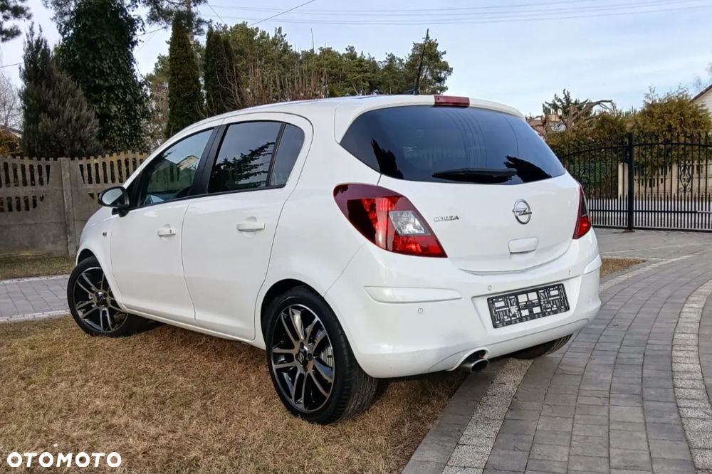 Opel Corsa 1.4 16V Navi - 6