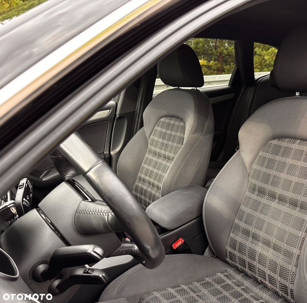 Audi A4 Avant 2.0 TDI DPF clean diesel S line Sportpaket - 18