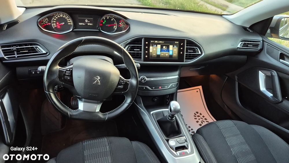 Peugeot 308 BlueHDi 150 Stop & Start Allure - 19