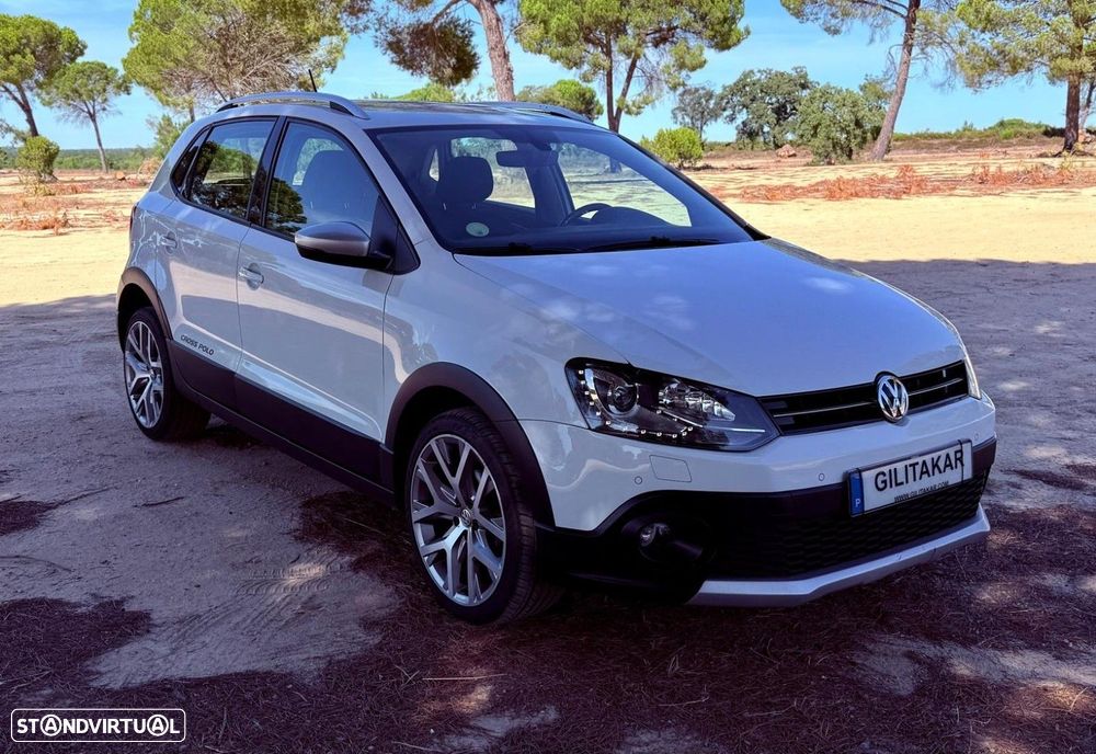 VW CrossPolo Polo 1.4 TDI (Blue Motion ) DSG - 2