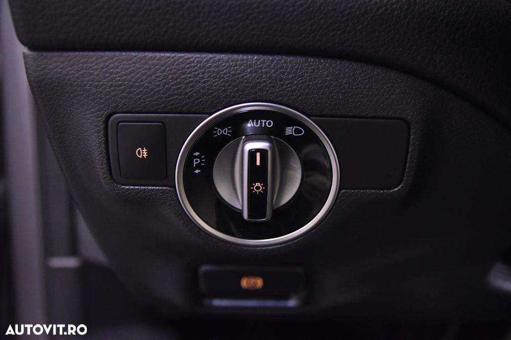 Mercedes-Benz GLA 200 d 4MATIC Aut. - 15