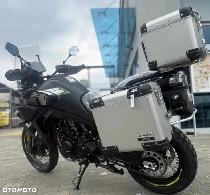CFMoto MT
