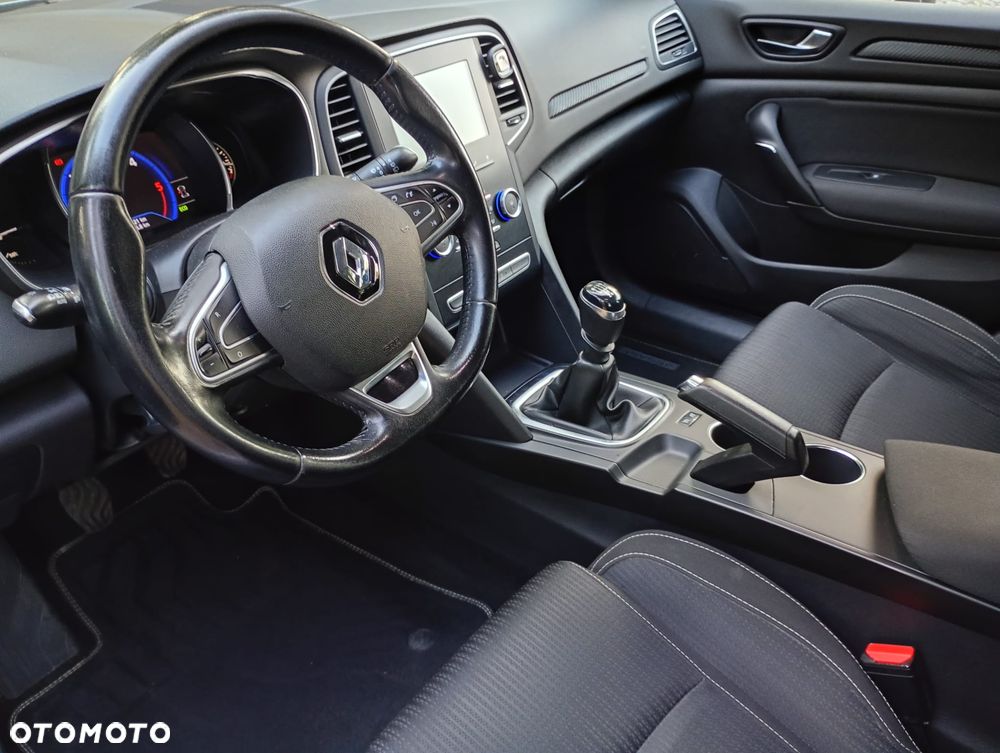 Renault Megane 1.5 dCi Limited - 9