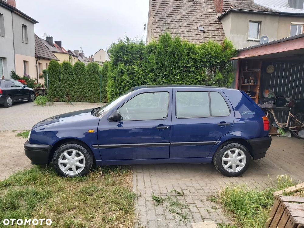Volkswagen Golf 1.4 Spring - 5