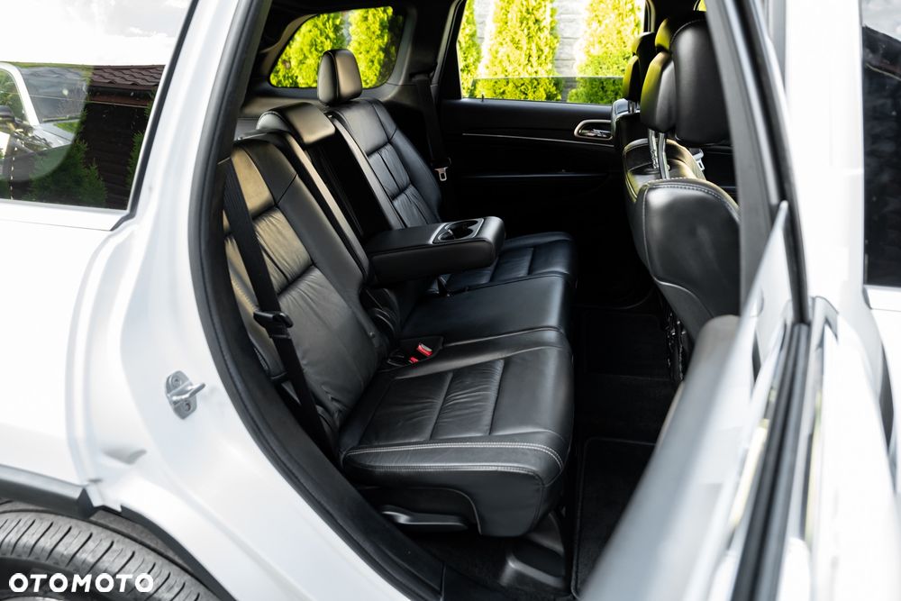 Jeep Grand Cherokee - 20