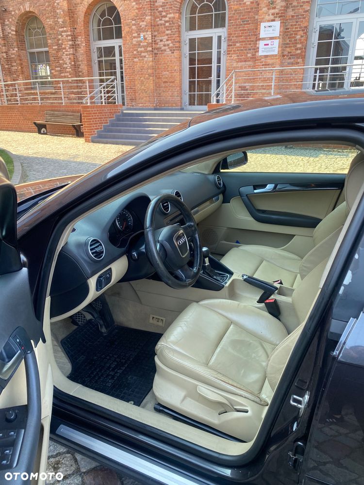 Audi A3 Sportback - 4