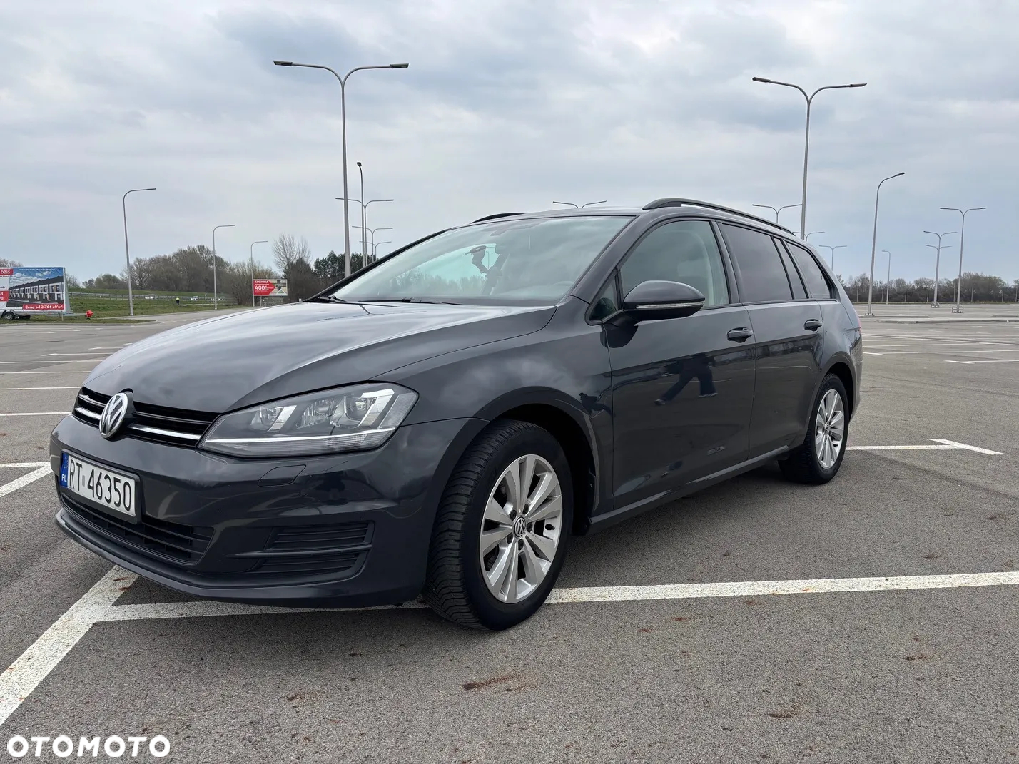Volkswagen Golf VII 1.6 TDI BMT Comfortline - 3