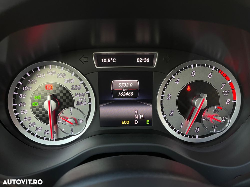 Mercedes-Benz A 180 7G-DCT AMG Line - 22