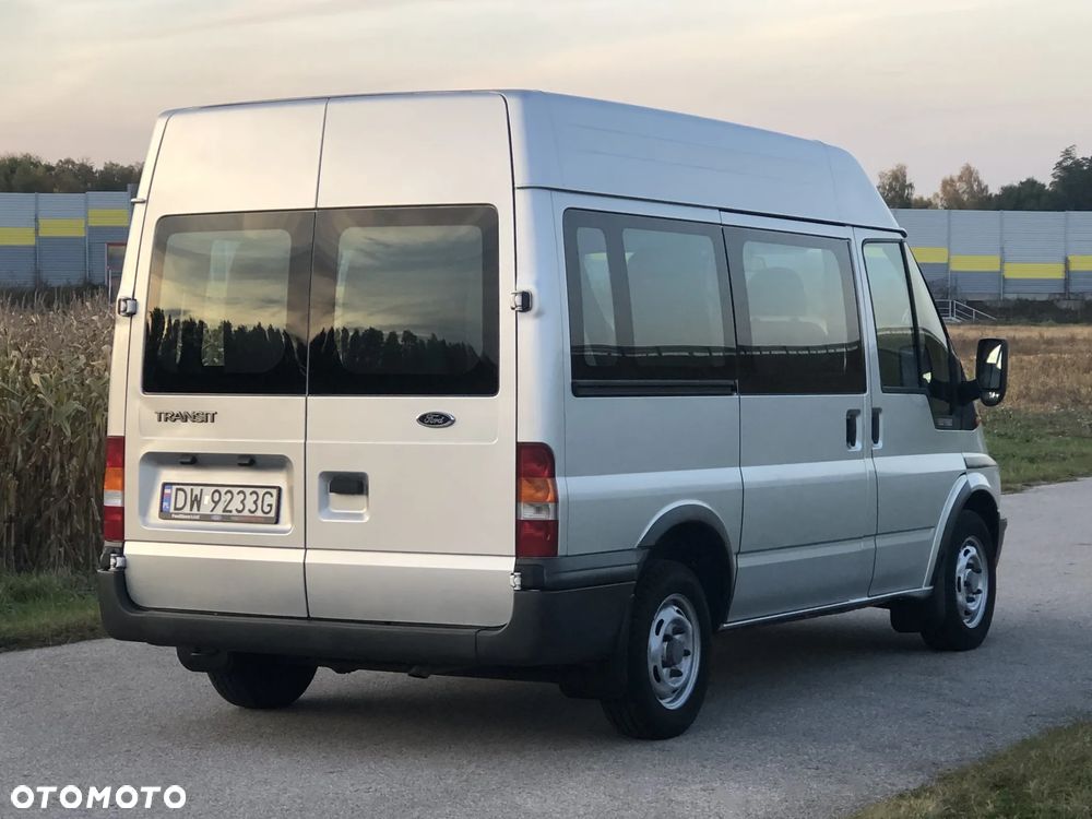 Ford Transit 2003 photo 2