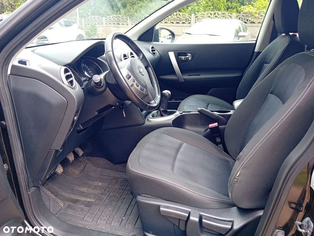 Nissan Qashqai 1.6 Visia - 14