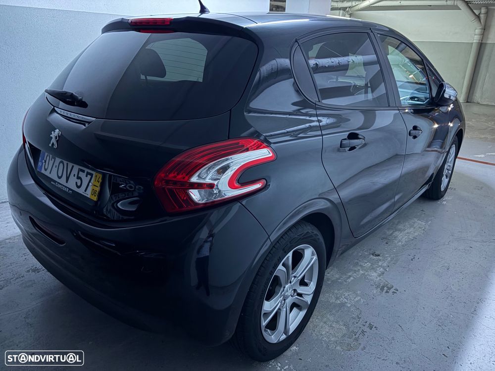 Peugeot 208 1.2 PureTech Style - 7