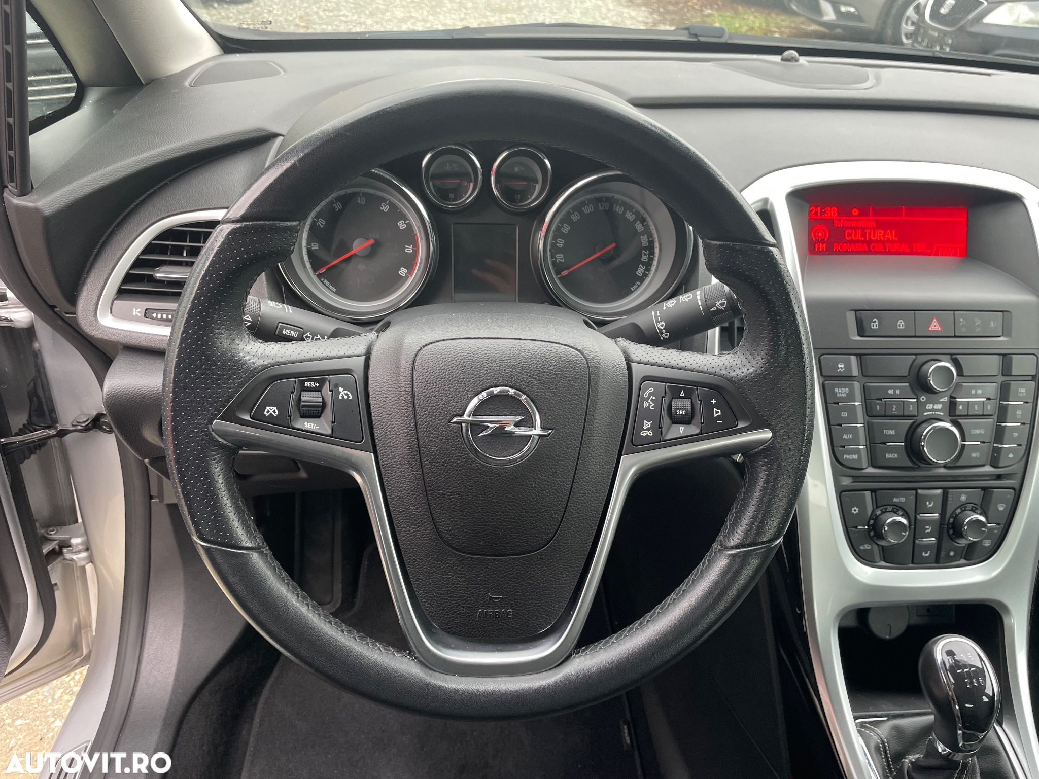 Opel Astra - 18