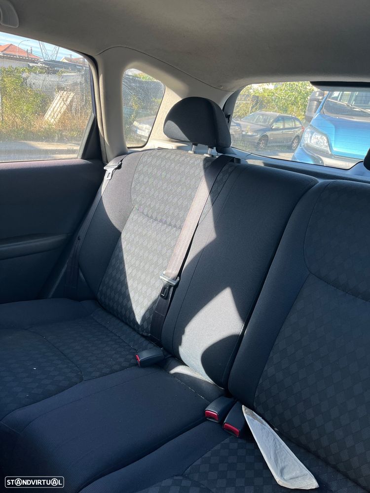 Honda Civic 1.4i S - 5