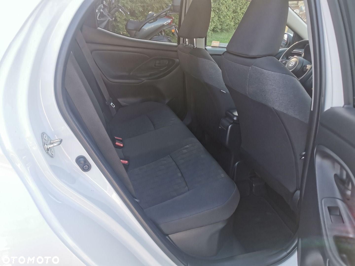Toyota Yaris - 7