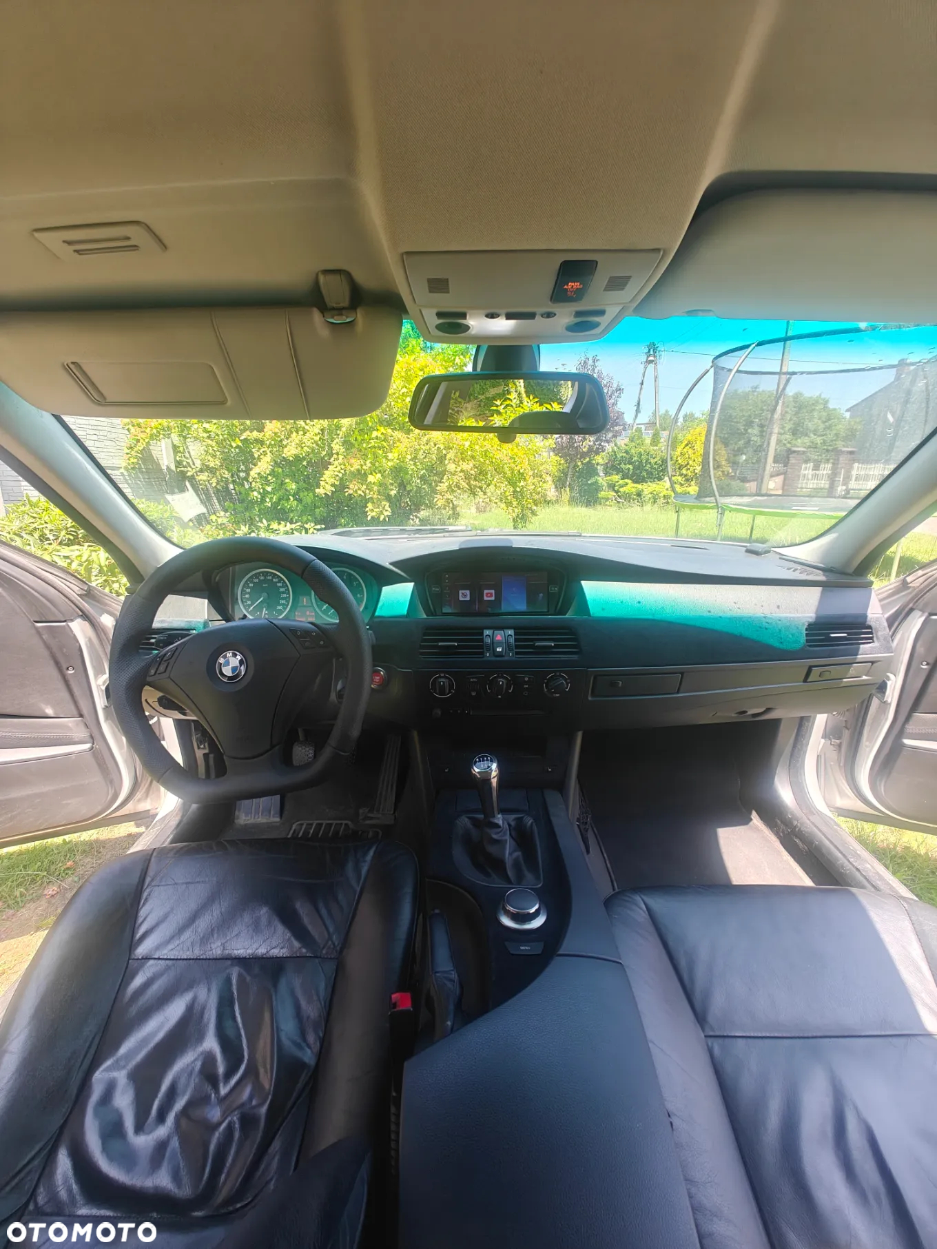 BMW Seria 5 523i - 5