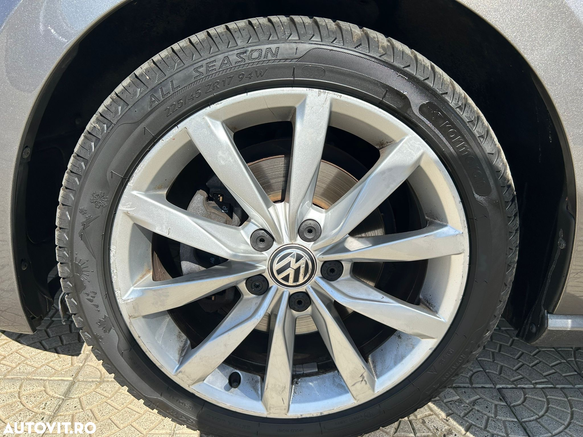 Volkswagen Golf Sportsvan 1.6 TDI DPF DSG BMT Highline - 21
